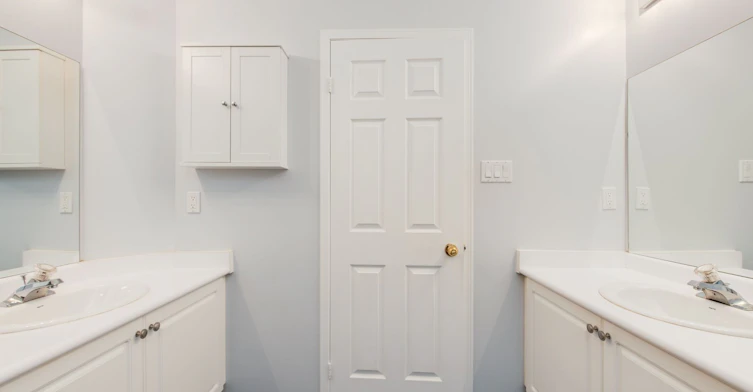 15 Whistle Post Street, Toronto, ON, M4E 3W7 - 18
