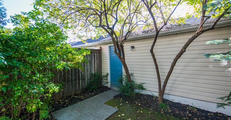 15 Whistle Post Street, Toronto, ON, M4E 3W7 - 43