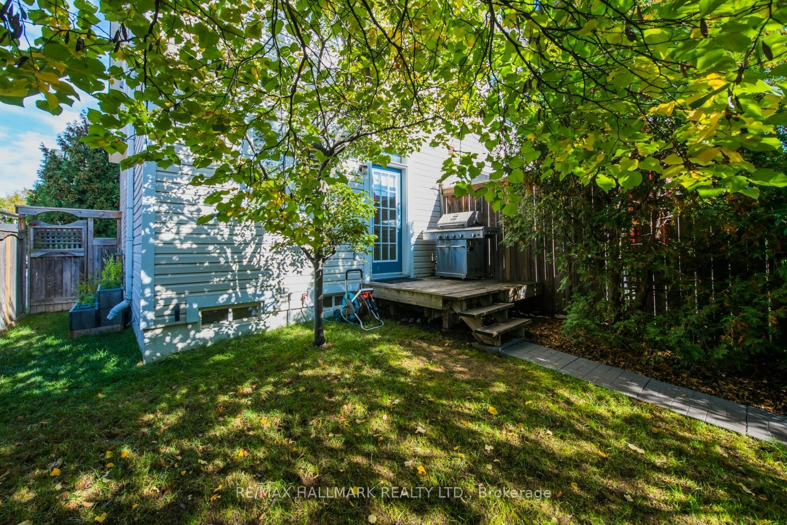15 Whistle Post Street, Toronto, ON, M4E 3W7 - 41