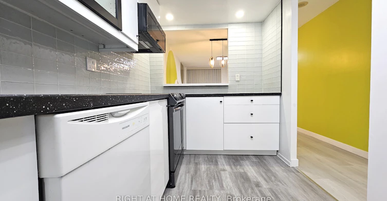 1714-2460 Eglinton Avenue E, Toronto, ON, M1K 5J7 - 15