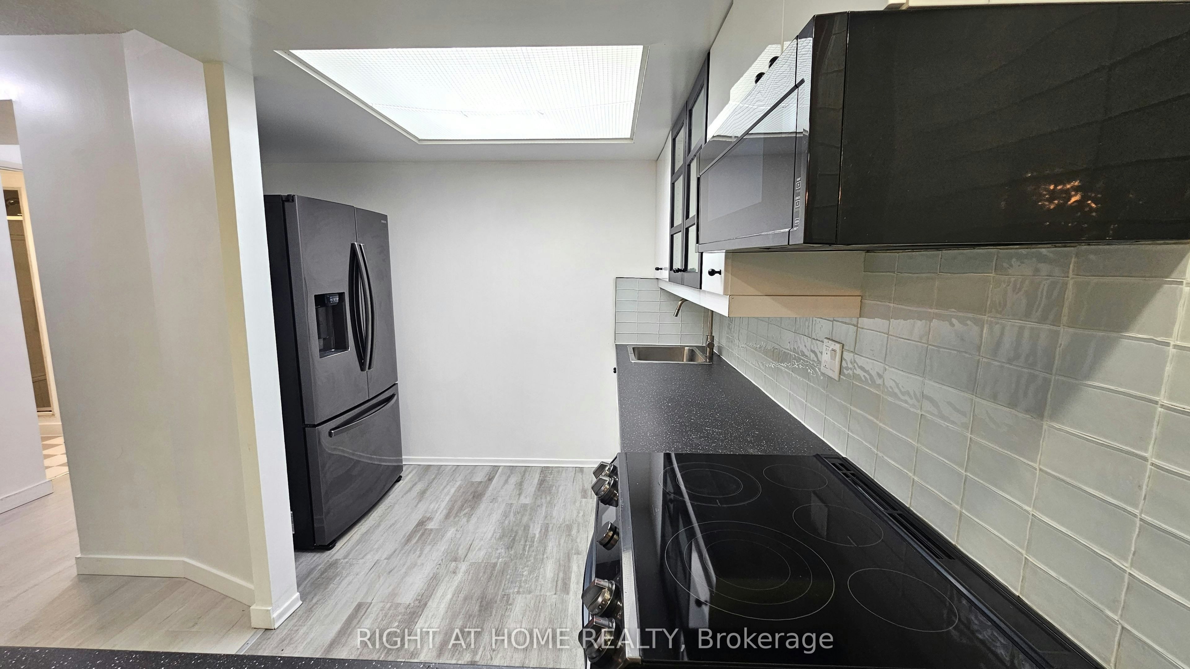 1714-2460 Eglinton Avenue E, Toronto, ON, M1K 5J7 - 13