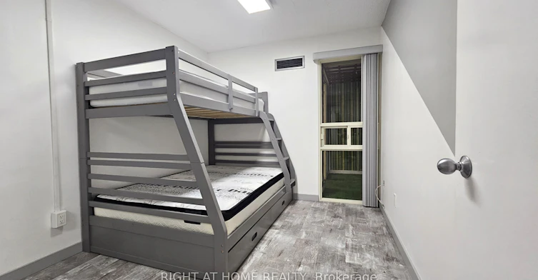 1714-2460 Eglinton Avenue E, Toronto, ON, M1K 5J7 - 24