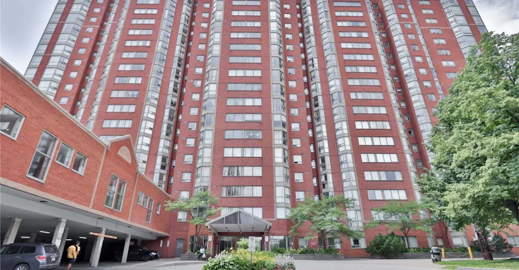 1714-2460 Eglinton Avenue E, Toronto, ON, M1K 5J7