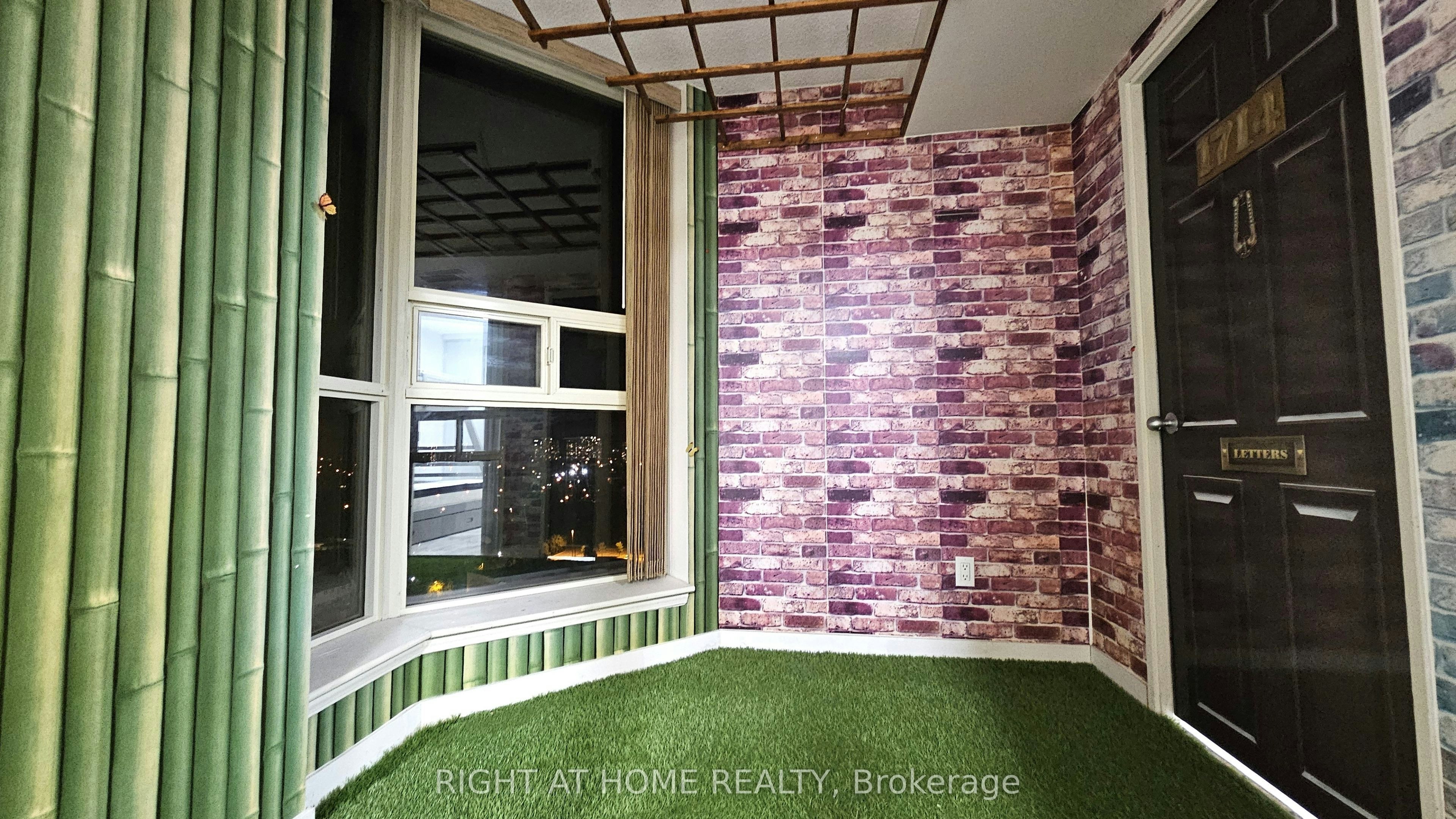 1714-2460 Eglinton Avenue E, Toronto, ON, M1K 5J7 - 17