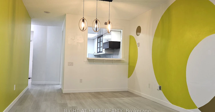 1714-2460 Eglinton Avenue E, Toronto, ON, M1K 5J7 - 11