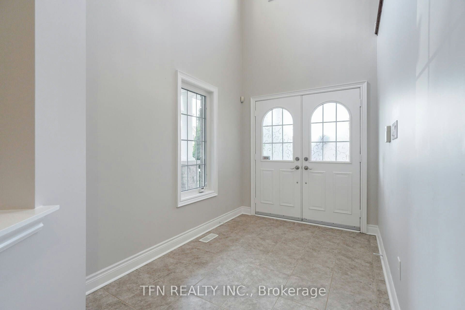 Upper-1648 Pennel Drive, Oshawa, ON, L1K 0K1 - 5