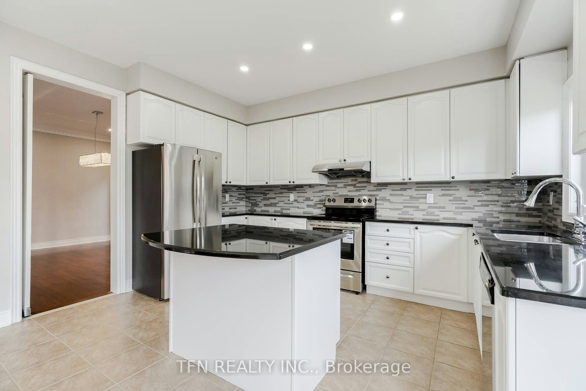 Upper-1648 Pennel Drive, Oshawa, ON, L1K 0K1 - 16