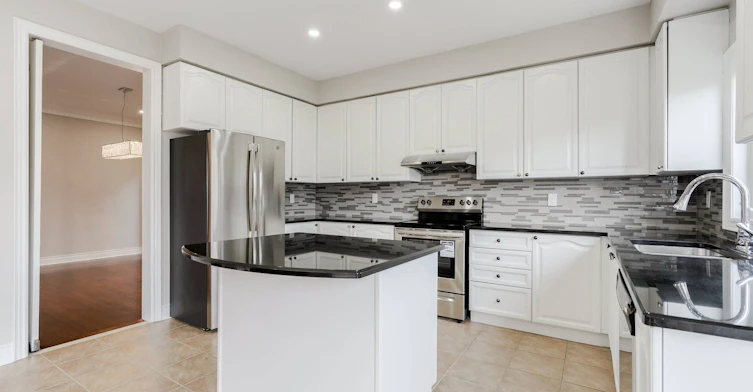 Upper-1648 Pennel Drive, Oshawa, ON, L1K 0K1 - 16