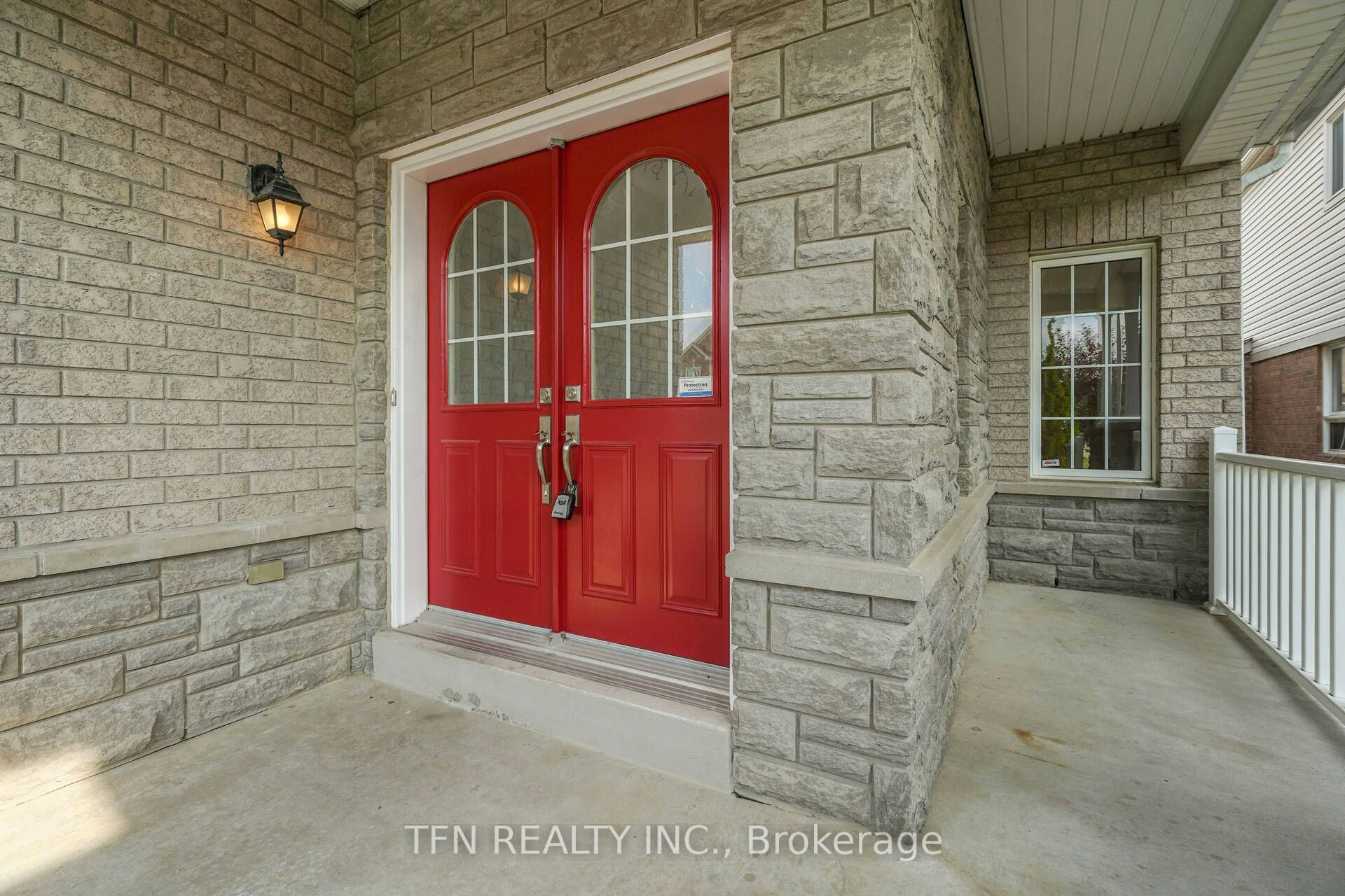 Upper-1648 Pennel Drive, Oshawa, ON, L1K 0K1 - 4