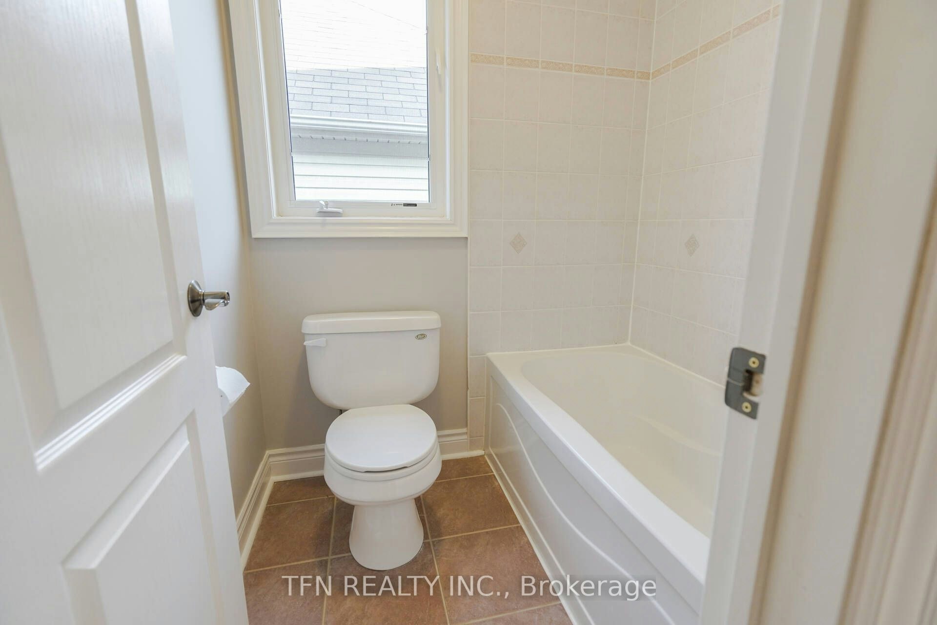 Upper-1648 Pennel Drive, Oshawa, ON, L1K 0K1 - 34