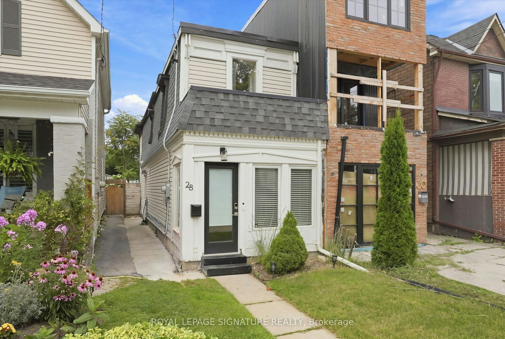 28 Minto Street, Toronto, ON, M4L 1B6 - 26