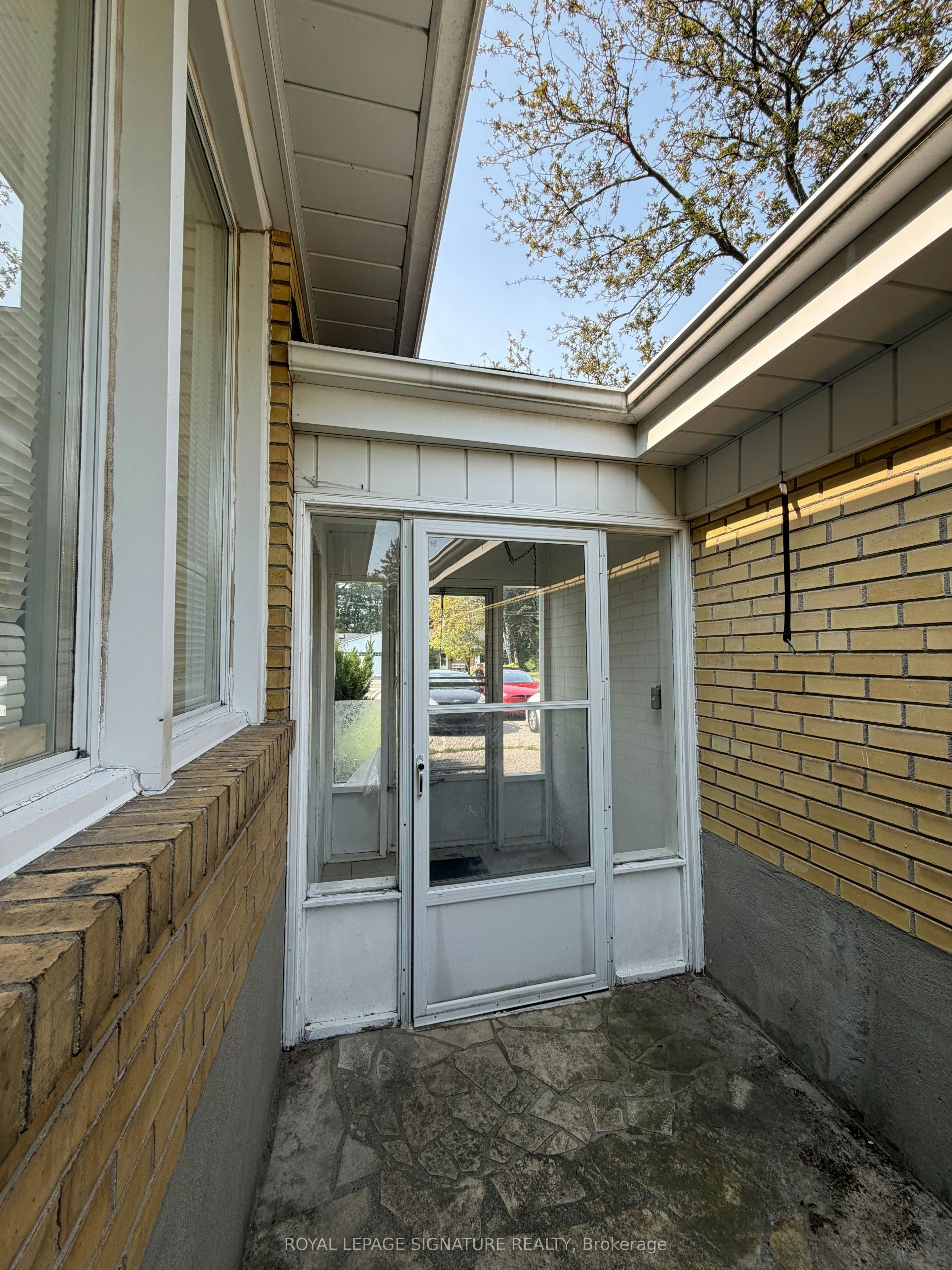 2-524 Rouge Hills Drive, Toronto, ON, M1C 2Z8