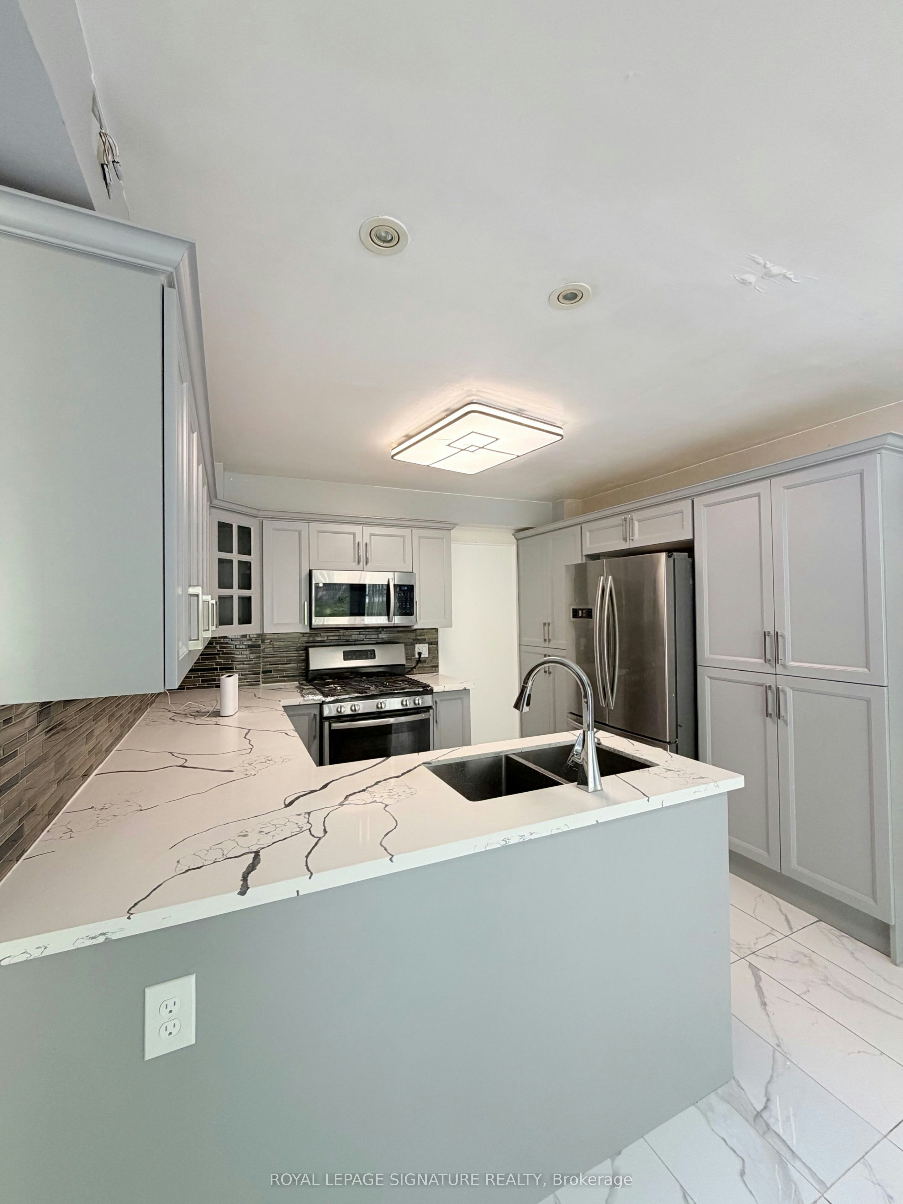 Main-41 Broadbridge Drive, Toronto, ON, M1C 3K5 - 9