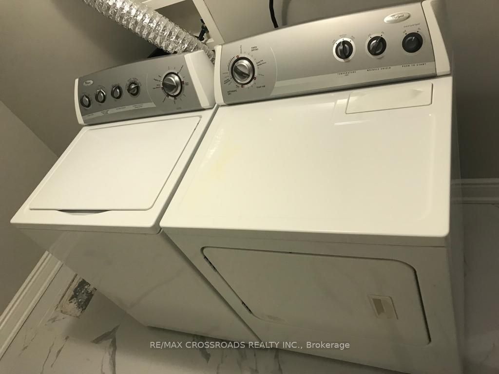 3 Honey Drive, Toronto, ON, M1R 3S3 - 11
