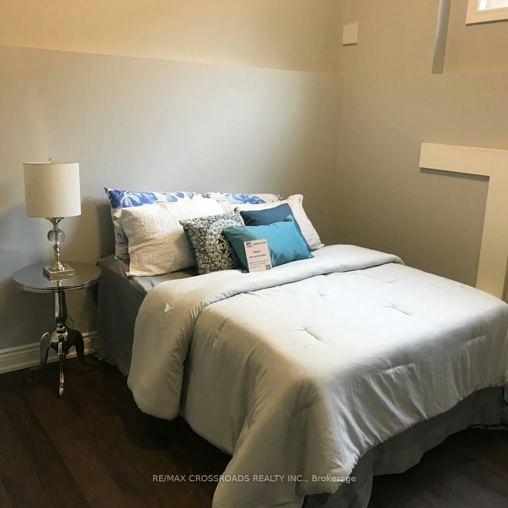 3 Honey Drive, Toronto, ON, M1R 3S3 - 4