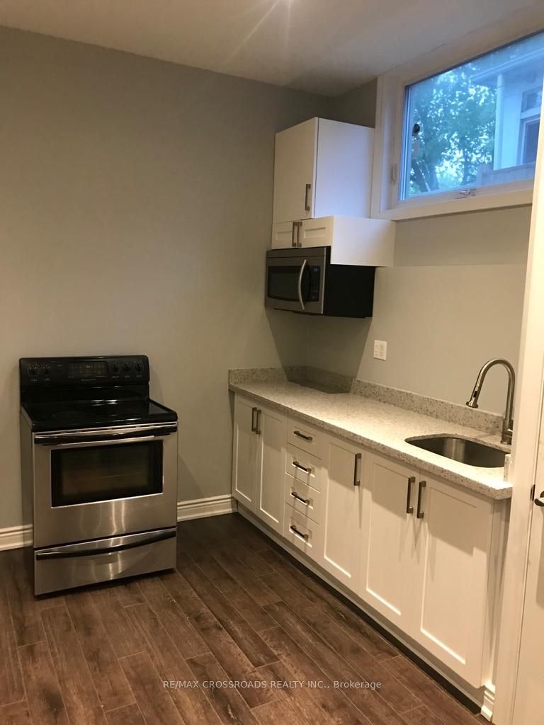 3 Honey Drive, Toronto, ON, M1R 3S3 - 3