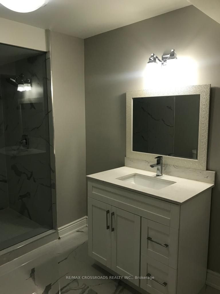 3 Honey Drive, Toronto, ON, M1R 3S3 - 10
