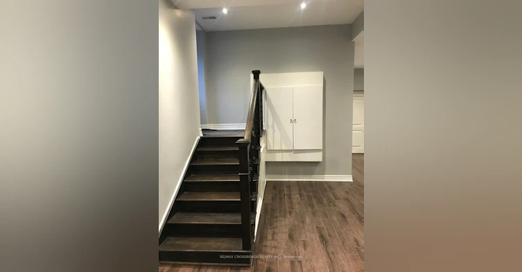 3 Honey Drive, Toronto, ON, M1R 3S3 - 2