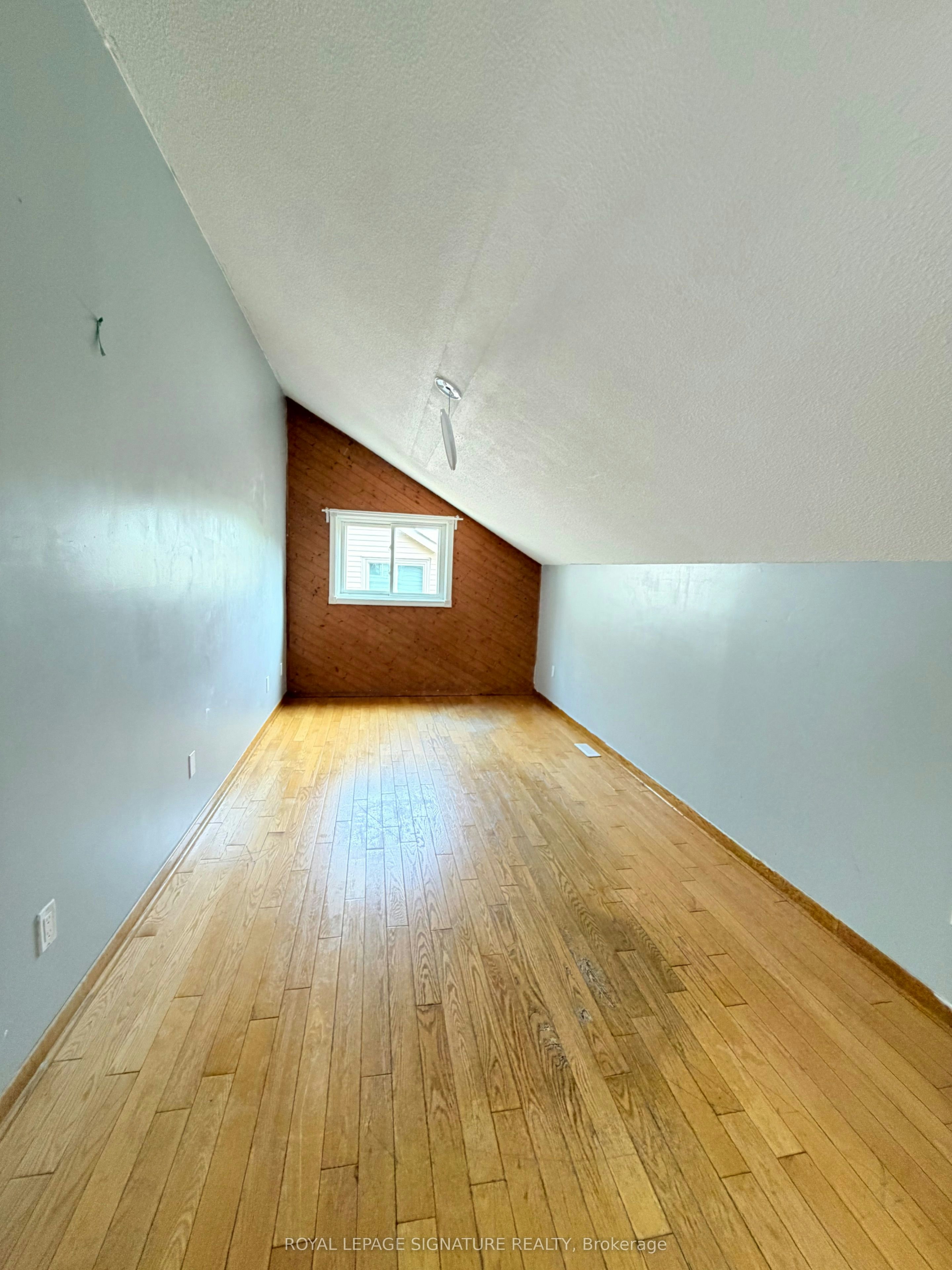 Main and Upper-41 Broadbridge Drive, Toronto, ON, M1C 3K5 - 17