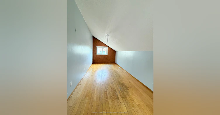 Main and Upper-41 Broadbridge Drive, Toronto, ON, M1C 3K5 - 17