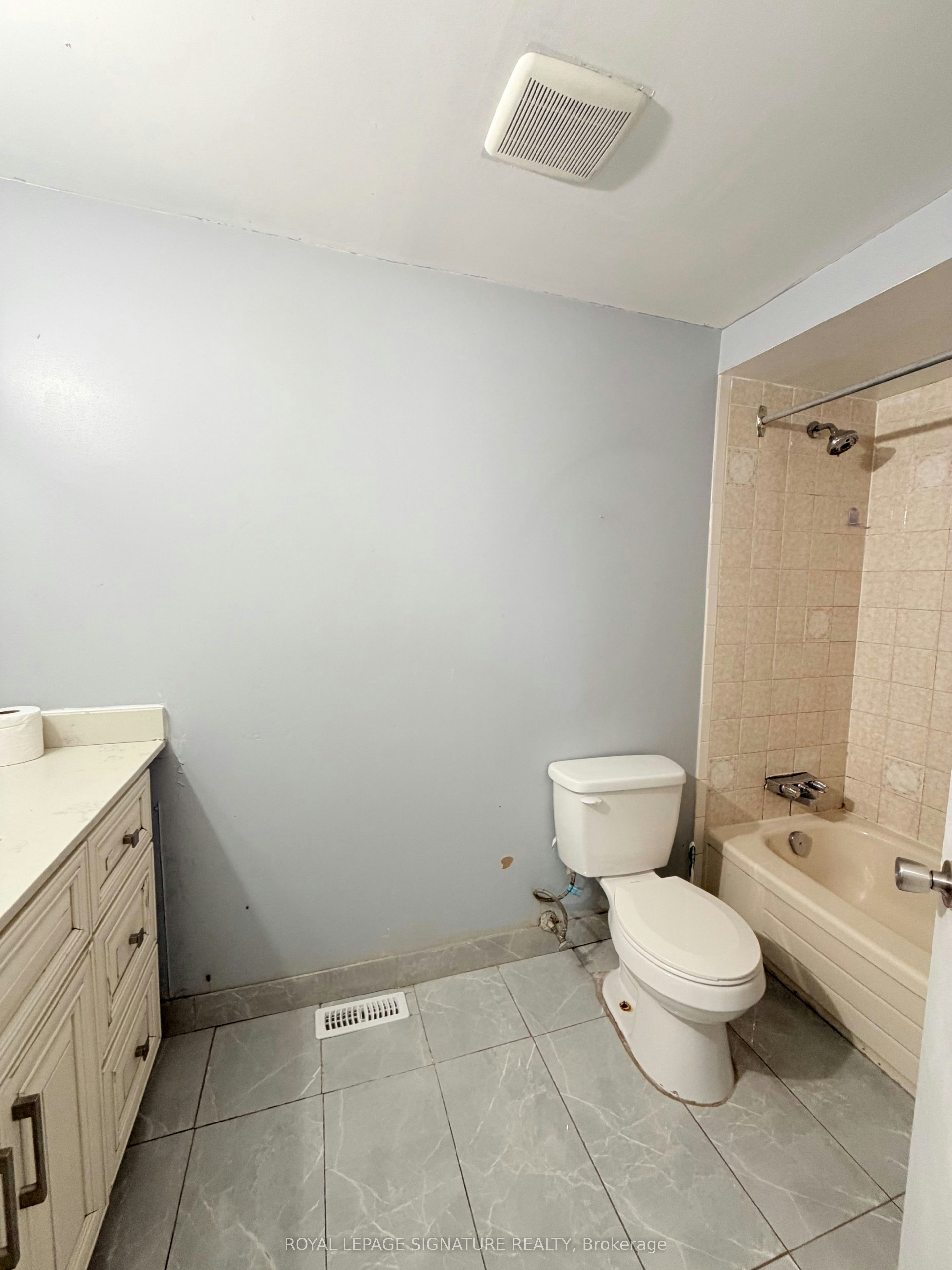 Main and Upper-41 Broadbridge Drive, Toronto, ON, M1C 3K5 - 29