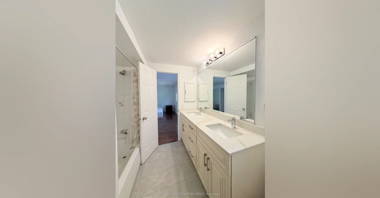 Main and Upper-41 Broadbridge Drive, Toronto, ON, M1C 3K5 - 25