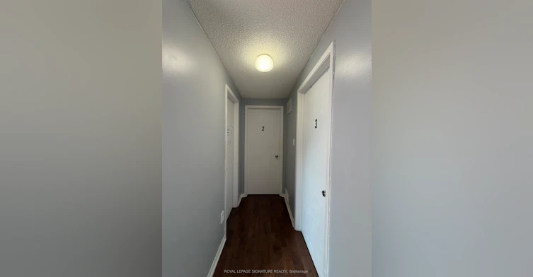 Main and Upper-41 Broadbridge Drive, Toronto, ON, M1C 3K5 - 26