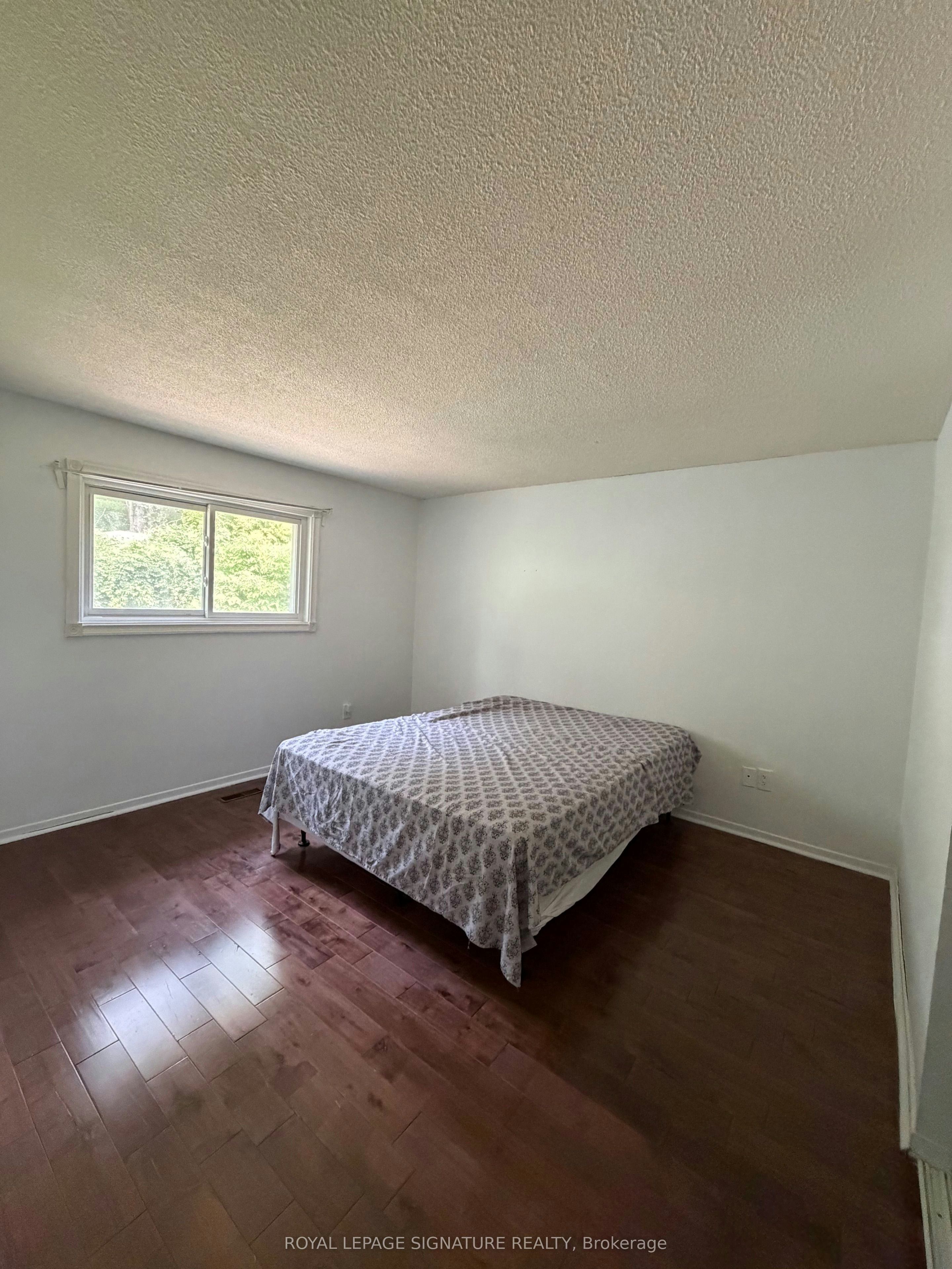 Main and Upper-41 Broadbridge Drive, Toronto, ON, M1C 3K5 - 27