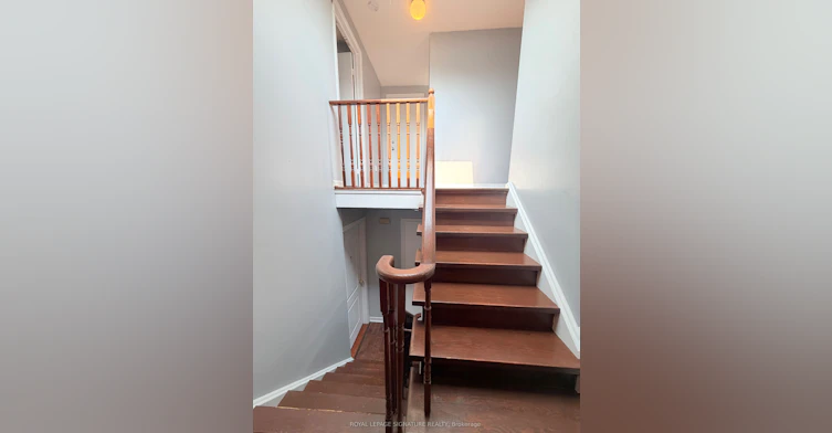 Main and Upper-41 Broadbridge Drive, Toronto, ON, M1C 3K5 - 19