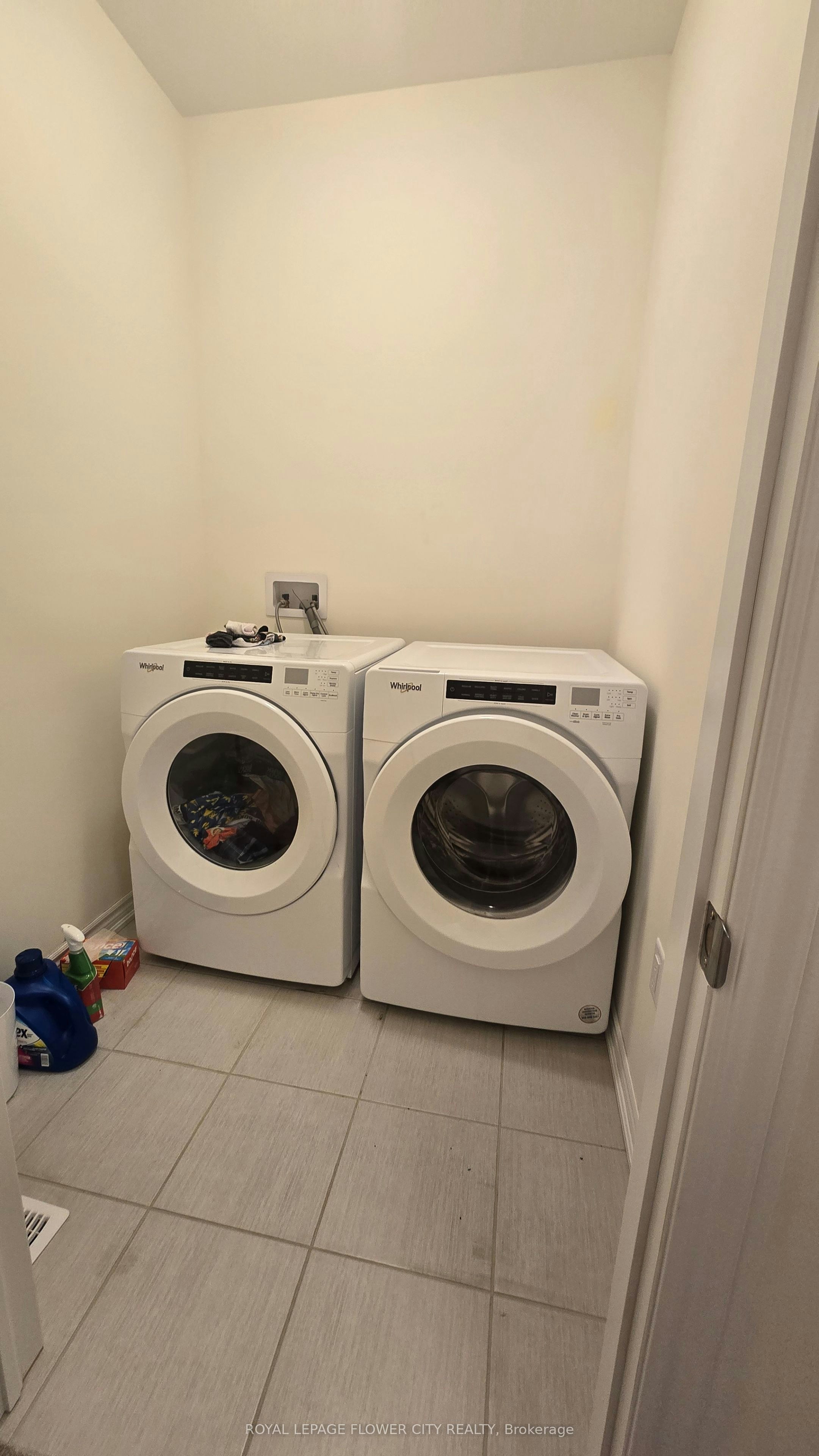 1241 Rexton Drive, Oshawa, ON, L1L 0T3 - 17