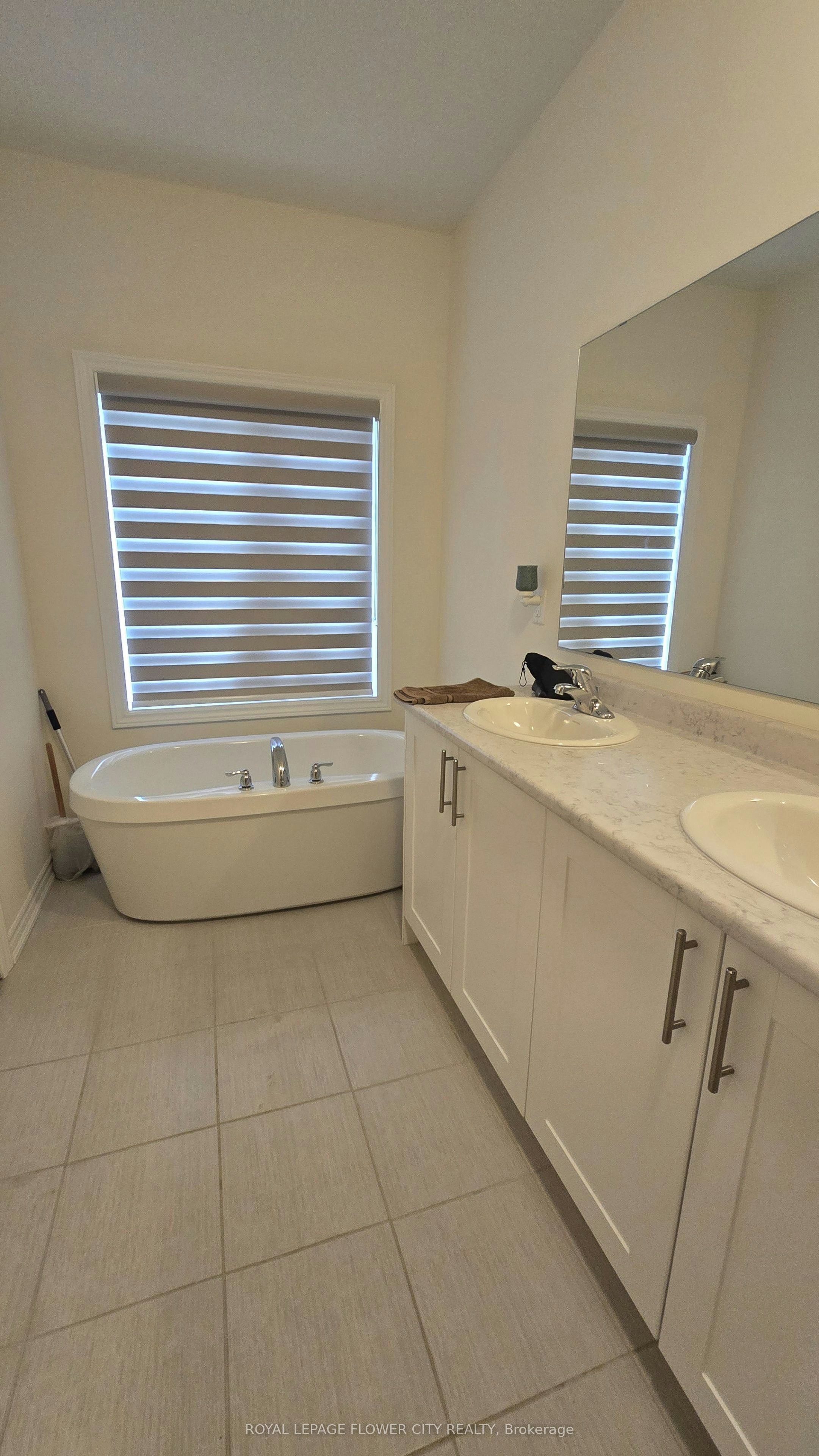 1241 Rexton Drive, Oshawa, ON, L1L 0T3 - 14