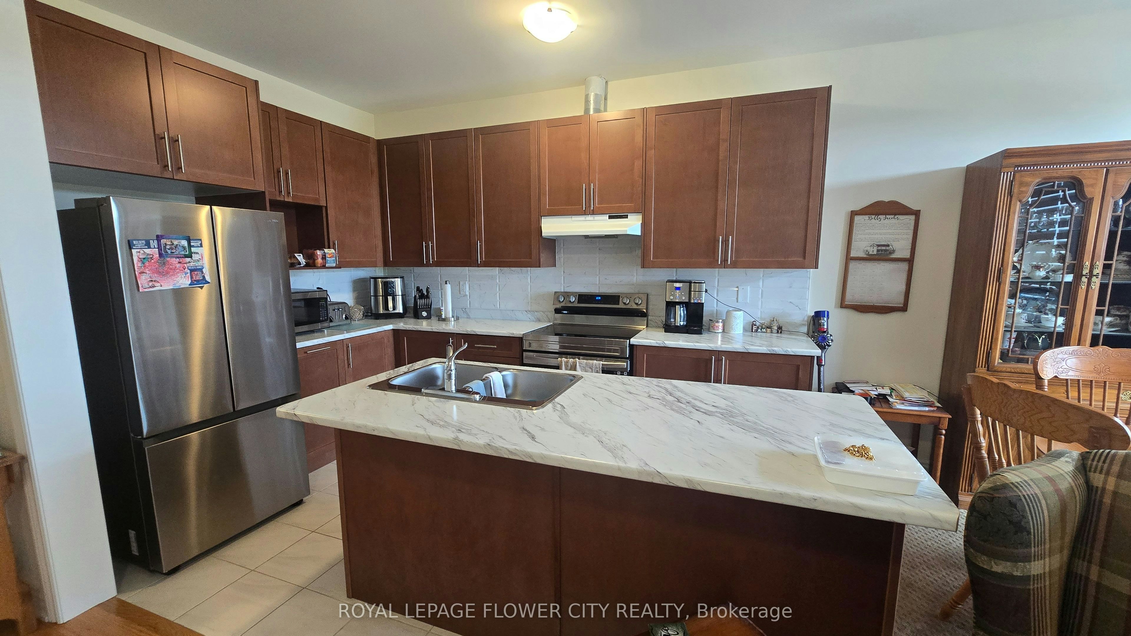 1241 Rexton Drive, Oshawa, ON, L1L 0T3 - 6