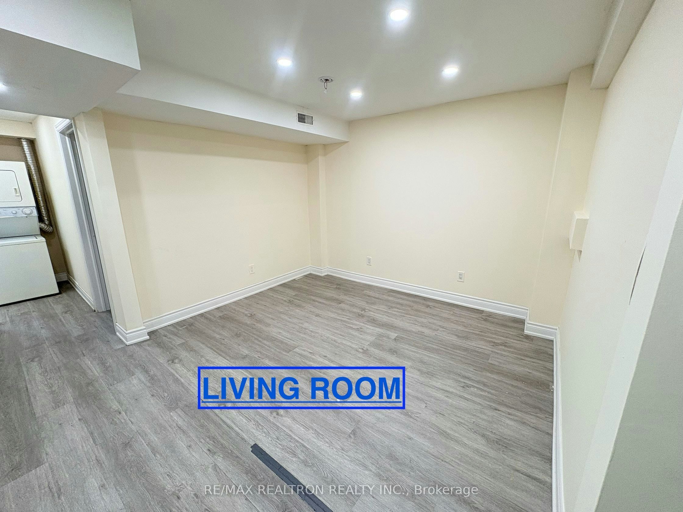 Bsmt-39 Epps Crescent, Ajax, ON, L1Z 1G2 - 5