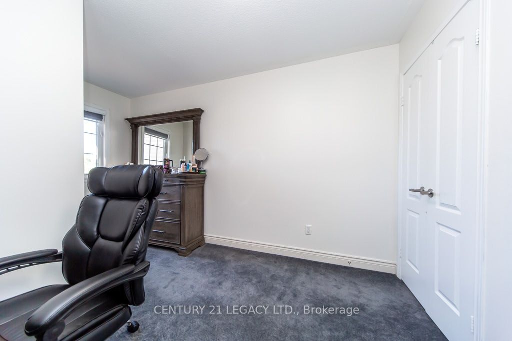 44 Tincomb Crescent, Whitby, ON, L1R 2Y6 - 29