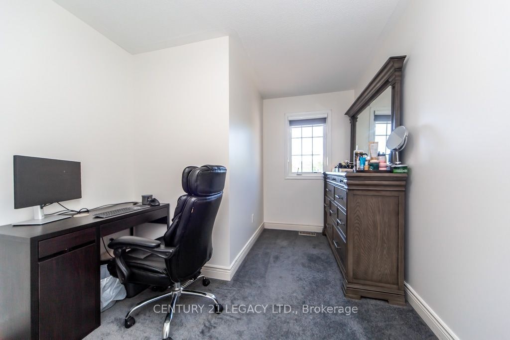 44 Tincomb Crescent, Whitby, ON, L1R 2Y6 - 30