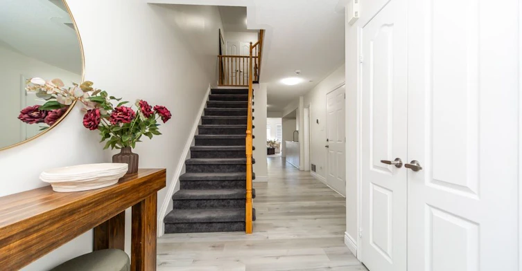 44 Tincomb Crescent, Whitby, ON, L1R 2Y6 - 5