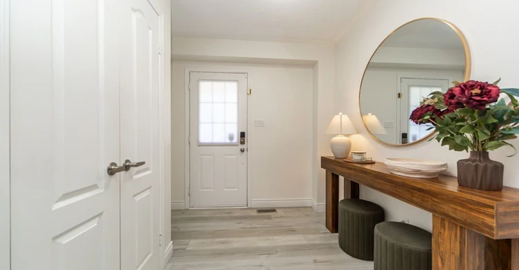 44 Tincomb Crescent, Whitby, ON, L1R 2Y6 - 4
