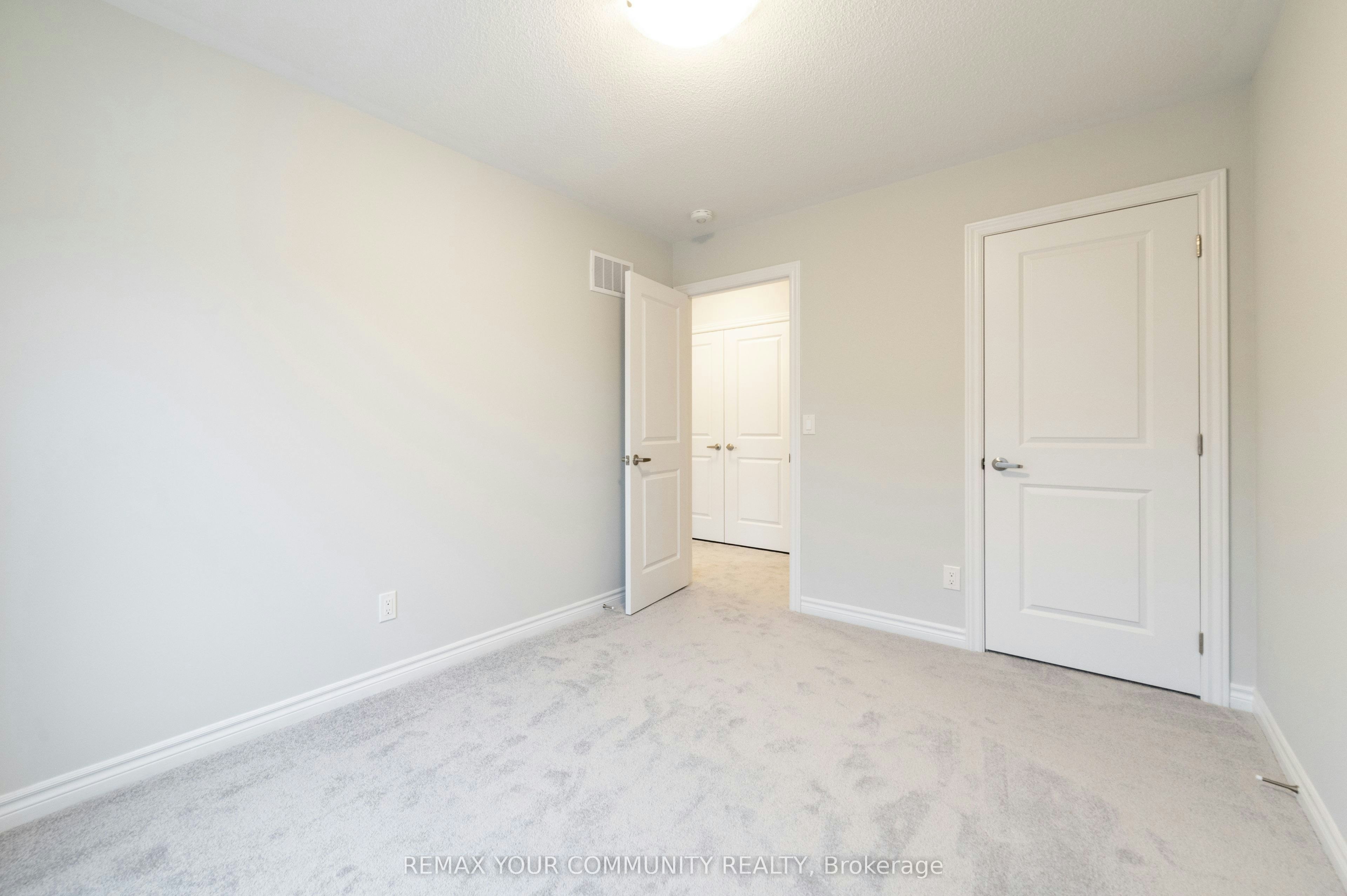 1028 Dyas Avenue, Oshawa, ON, L1H 8L7 - 17