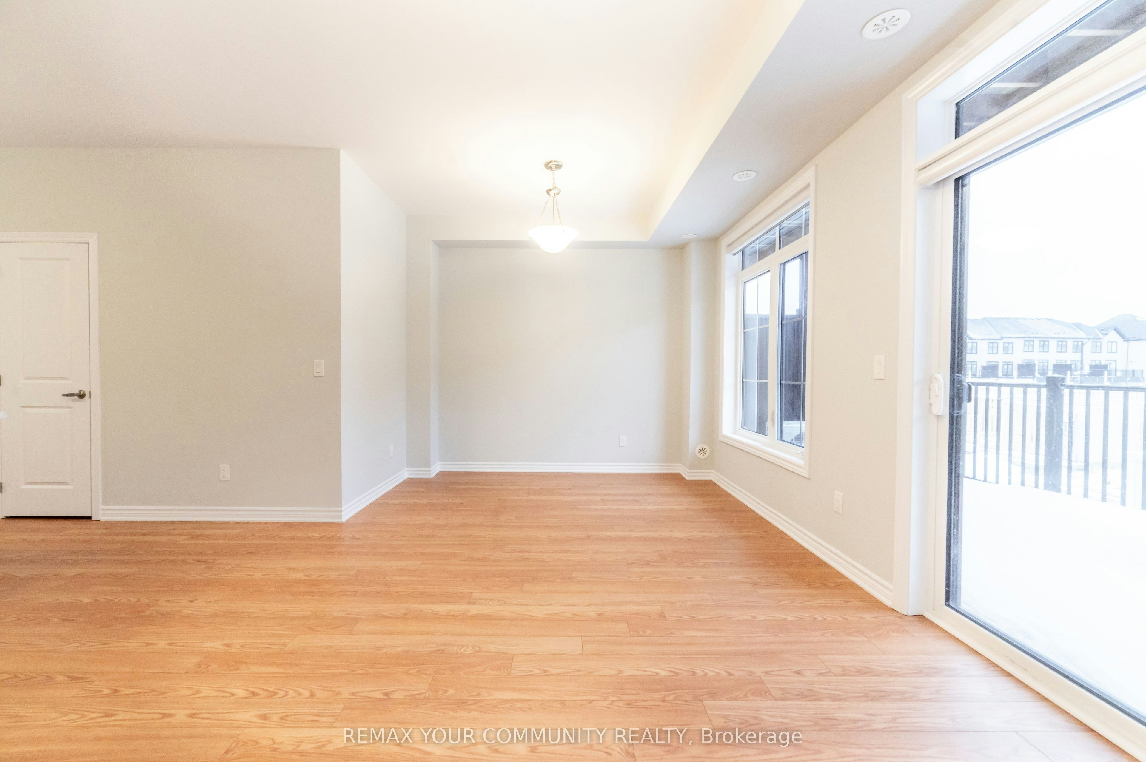 1028 Dyas Avenue, Oshawa, ON, L1H 8L7 - 11
