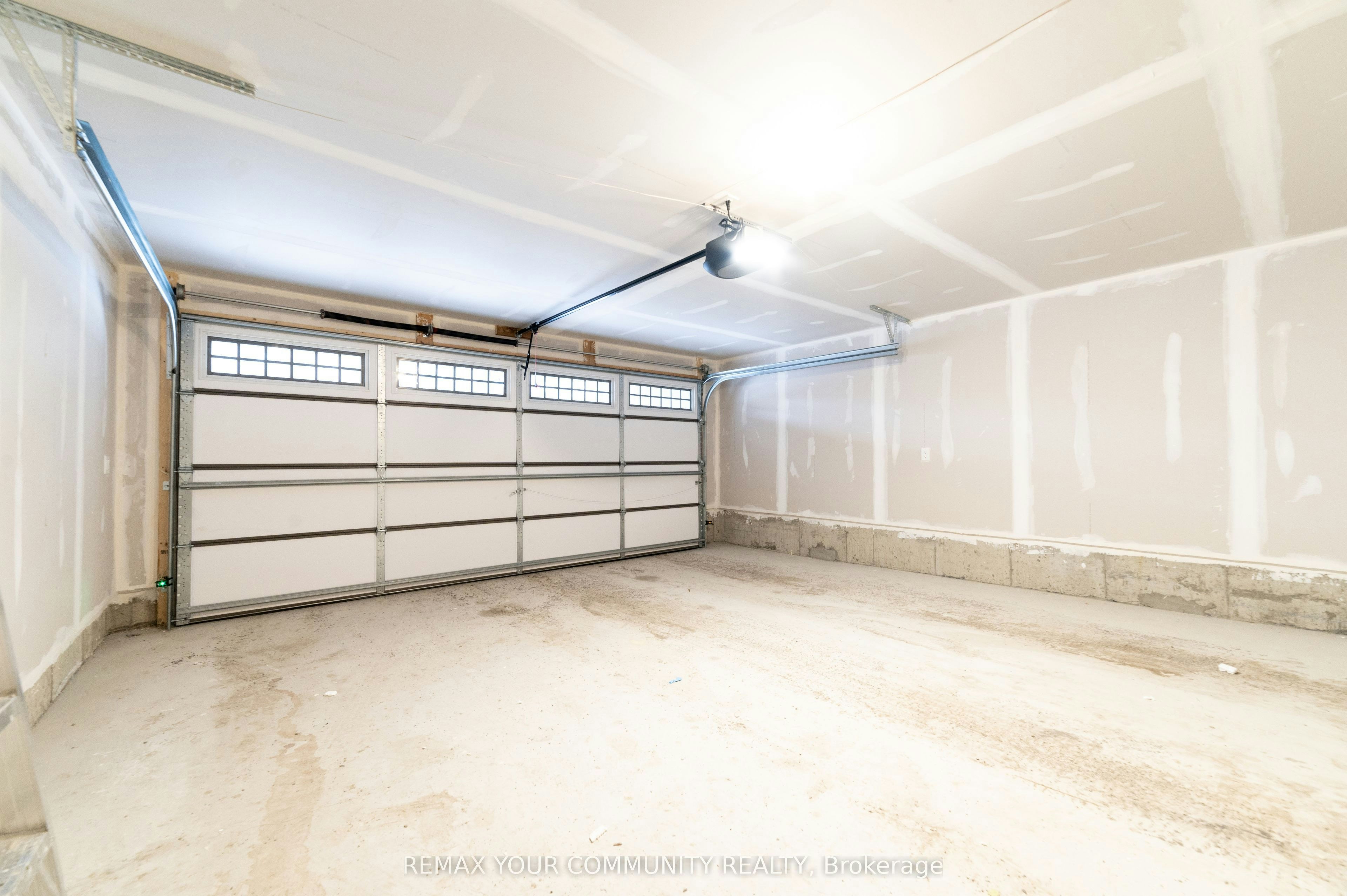 1028 Dyas Avenue, Oshawa, ON, L1H 8L7 - 21