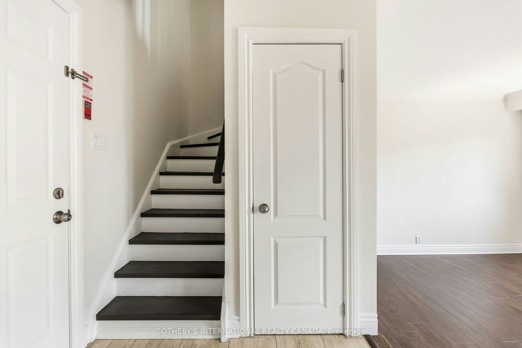 210-101 Hammersmith Avenue, Toronto, ON, M4E 2W3 - 13