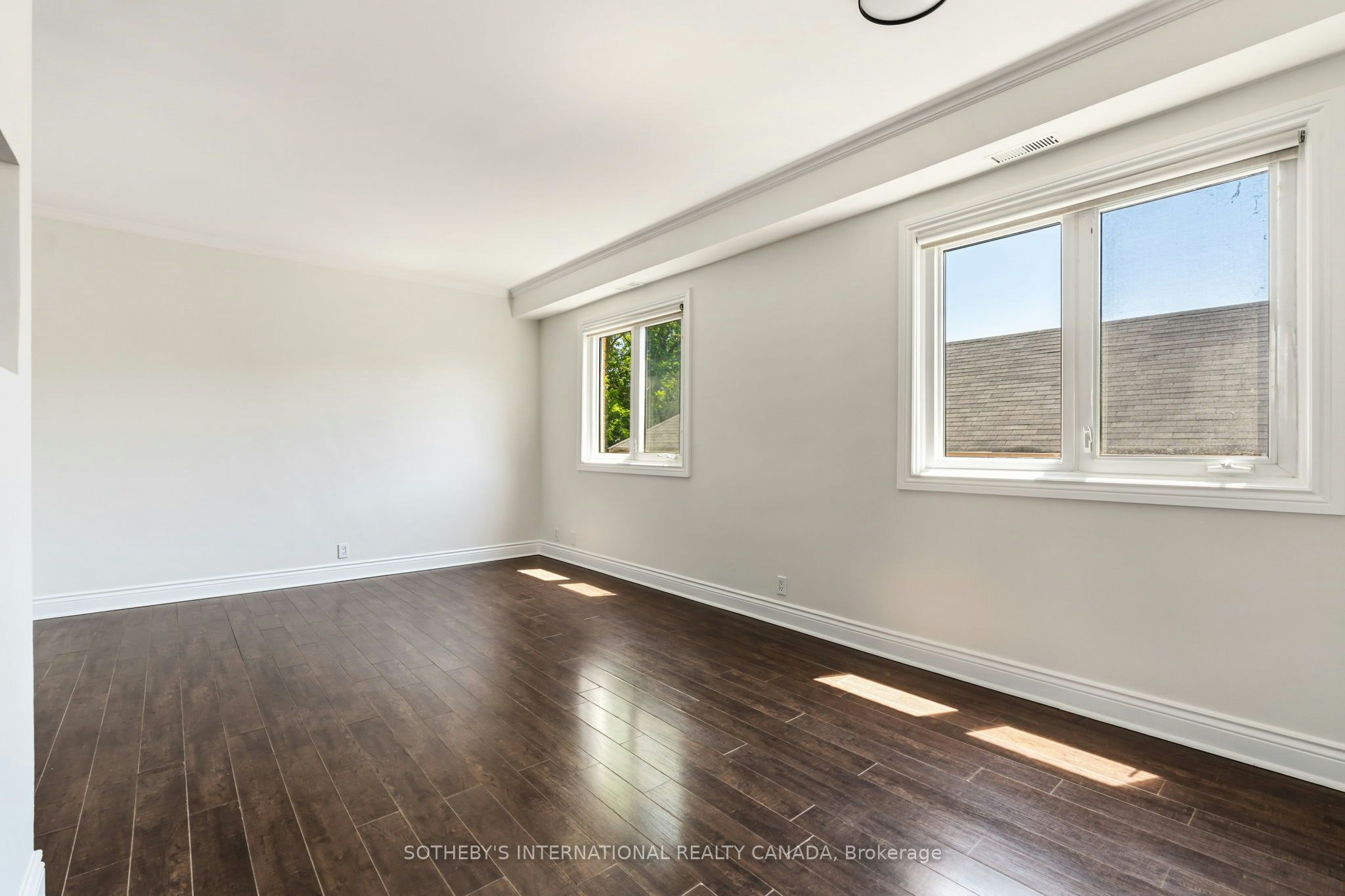 210-101 Hammersmith Avenue, Toronto, ON, M4E 2W3 - 12