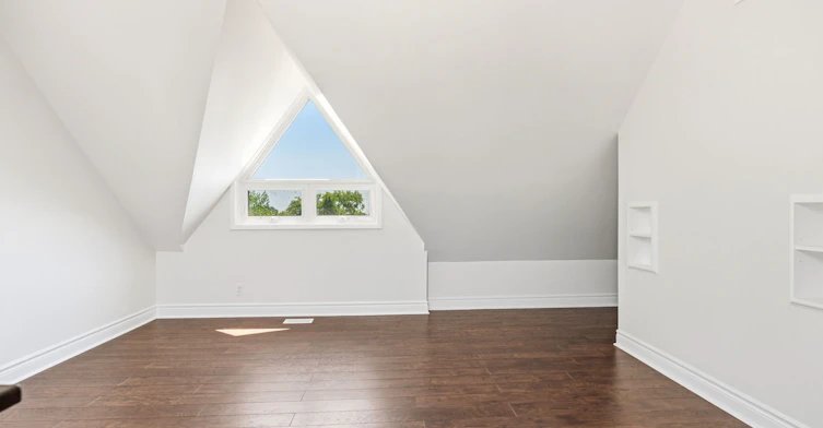 210-101 Hammersmith Avenue, Toronto, ON, M4E 2W3 - 25