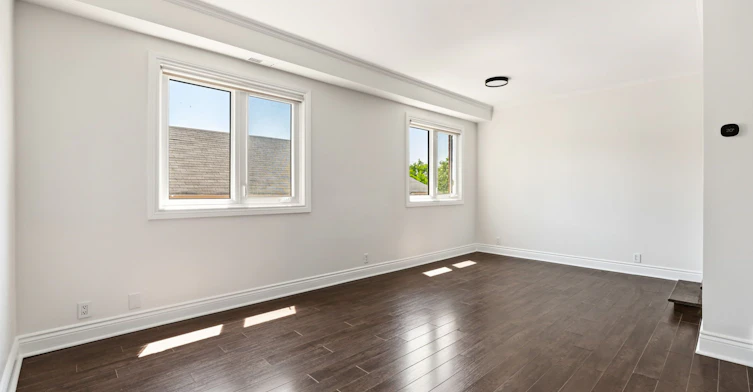 210-101 Hammersmith Avenue, Toronto, ON, M4E 2W3 - 7