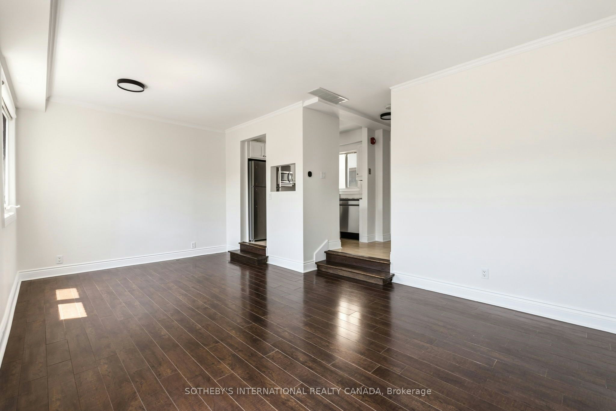 210-101 Hammersmith Avenue, Toronto, ON, M4E 2W3 - 8