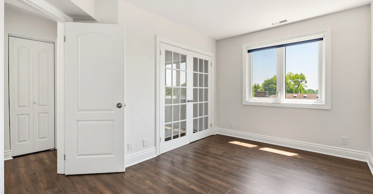 210-101 Hammersmith Avenue, Toronto, ON, M4E 2W3 - 22