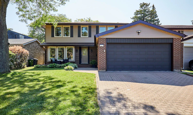 122 Heatherside Drive