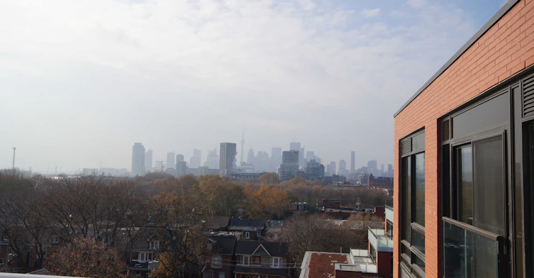 723-246 Logan Avenue, Toronto, ON, M4M 0E9 - 18