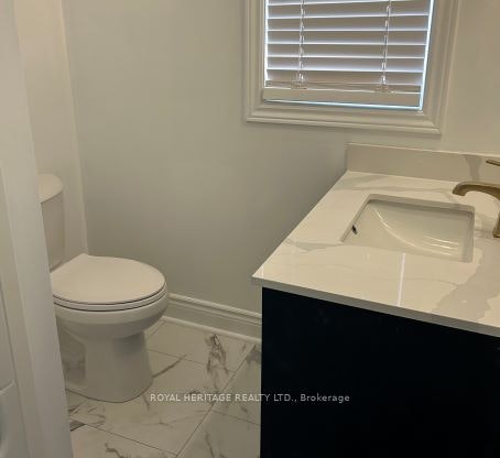 Unit 1-128 Wilson Road S, Oshawa, ON, L1H 6C1 - 8