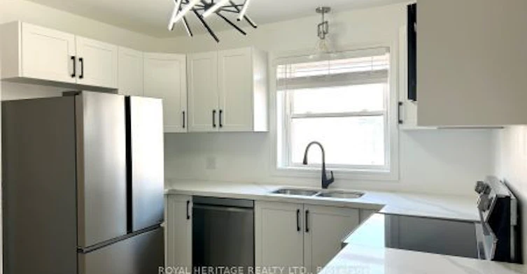 Unit 1-128 Wilson Road S, Oshawa, ON, L1H 6C1